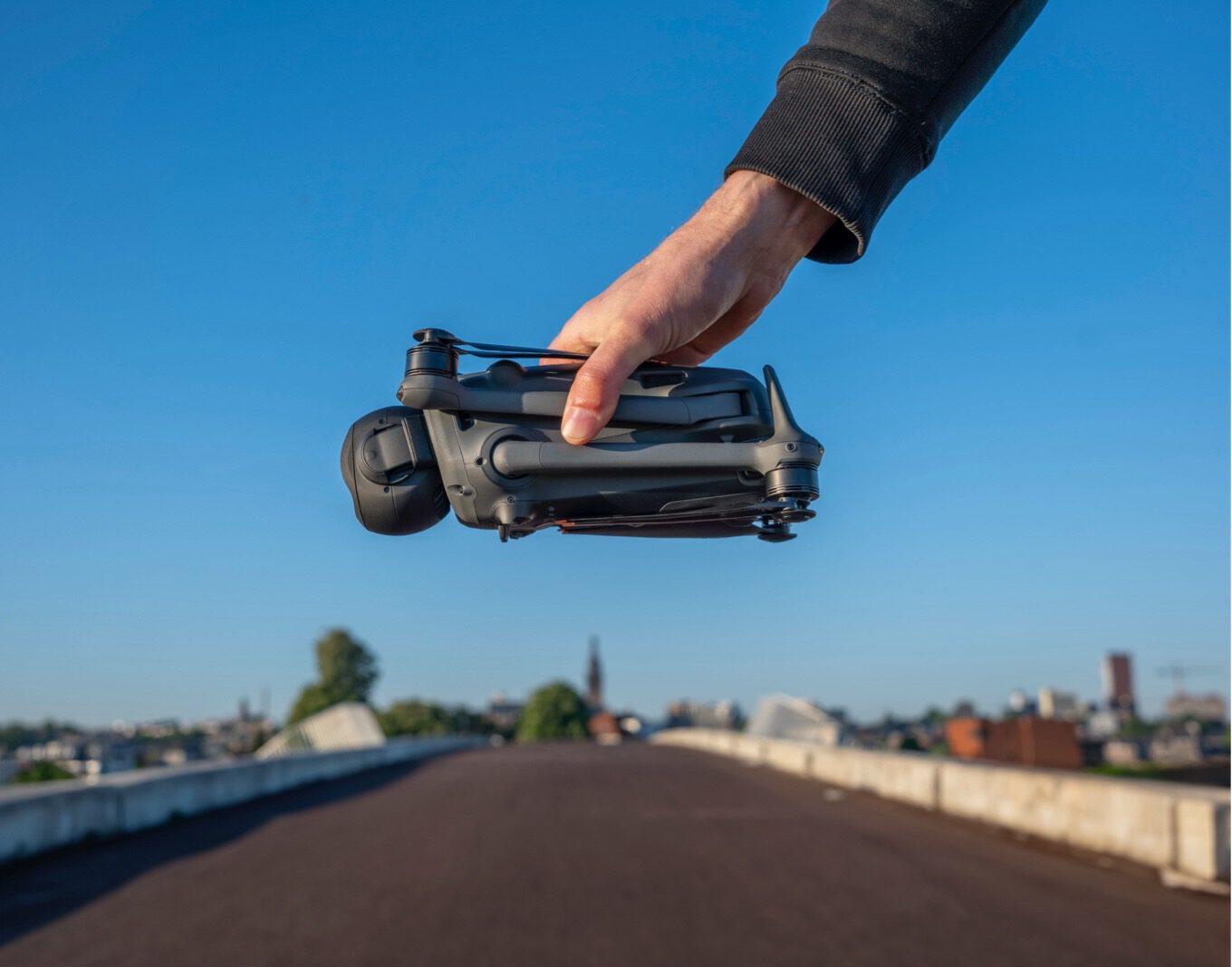 Lees meer over het artikel CameraNu DJI Mavic 4 Pro Review